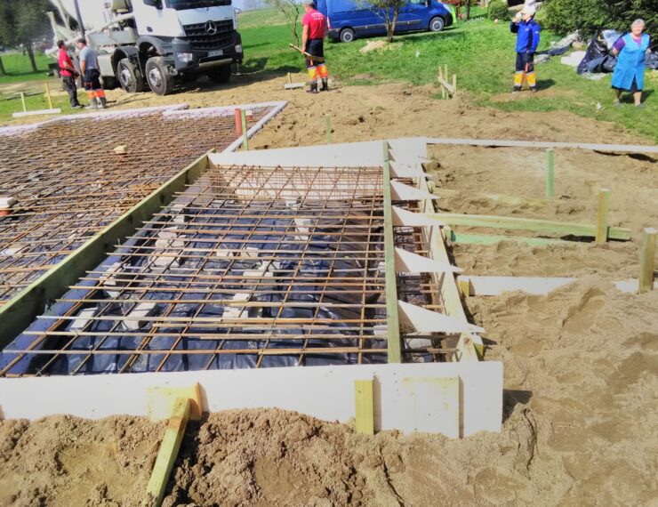 Budowa domu w Osieku