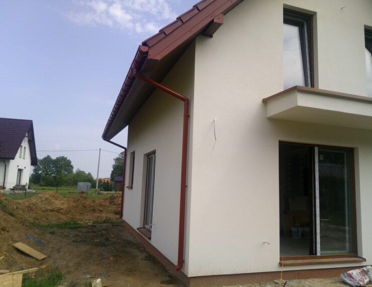 Budowa domu w Górze