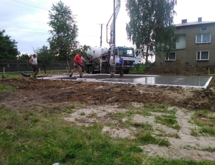 Budowa domu w Babicach