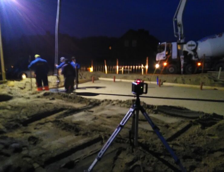 Budowa domu w Paniowach