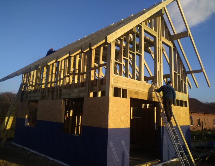 Budowa domu w Paniowach