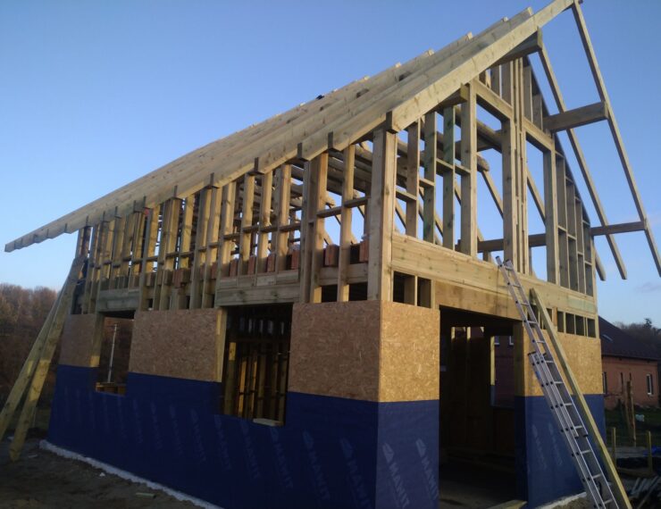 Budowa domu w Paniowach