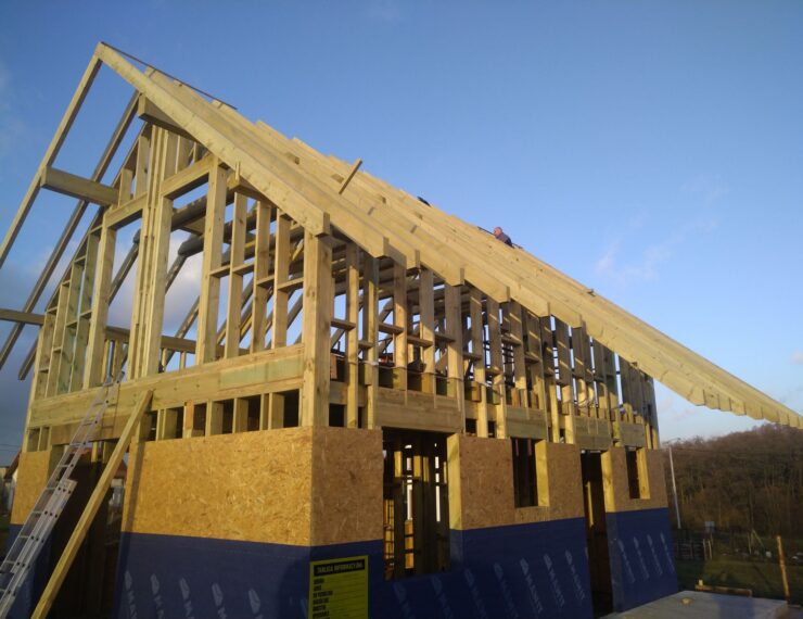 Budowa domu w Paniowach