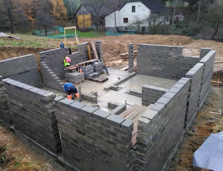 Budowa domu w Skrbeńsku