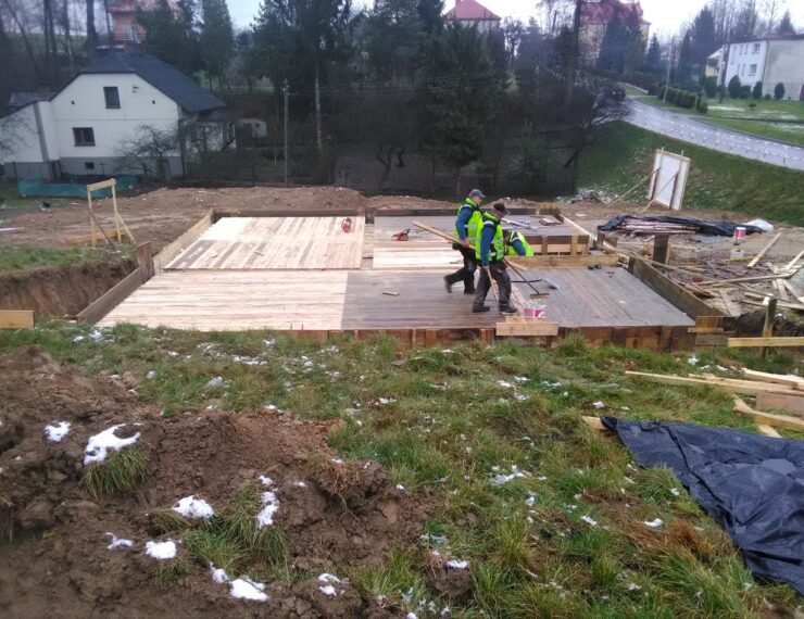 Budowa domu w Skrbeńsku