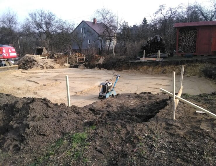 Budowa domu w Balinie