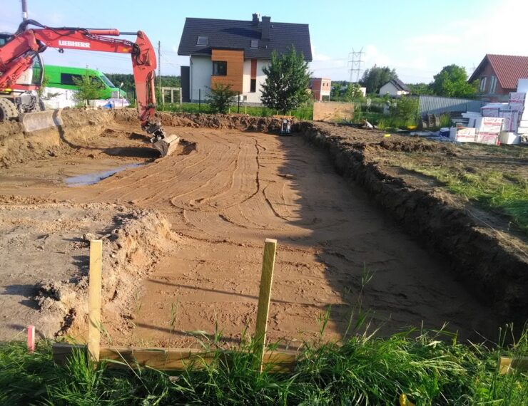 Budowa domu w Sarnowie