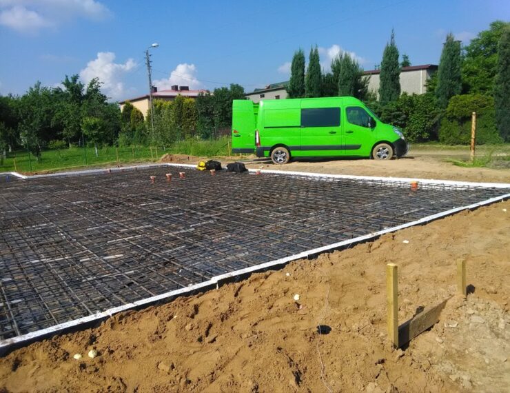 Budowa domu w Sarnowie