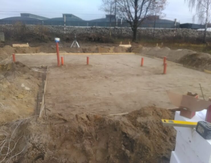 Budowa domu w Imilinie