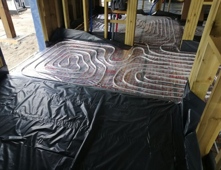 Budowa domu w Górach Luszowskich