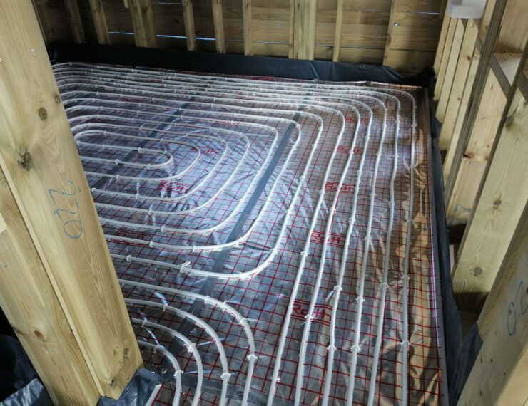 Budowa domu w Górach Luszowskich