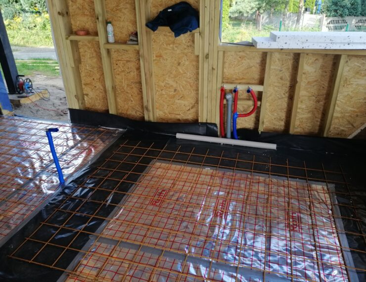 Budowa domu w Boguchwalowicach