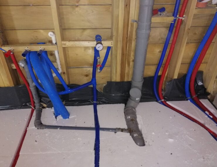 Budowa domu w Dąbrówce