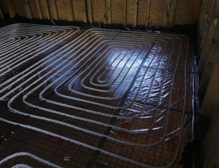 Budowa domu w Wyrach