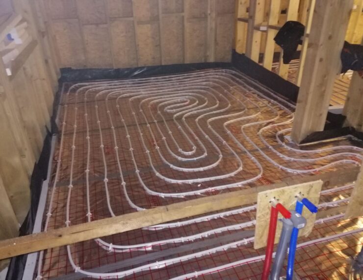 Budowa domu w Górze