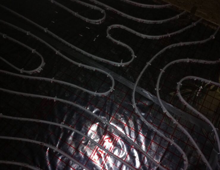 Budowa domu w Górze