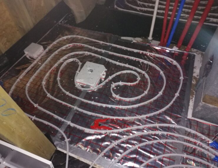 Budowa domu w Górze