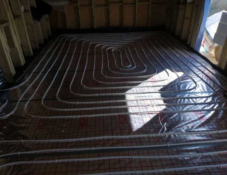 Budowa domu w Wyrach