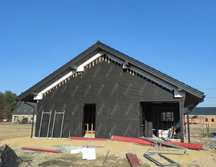 Budowa domu w Stanicy