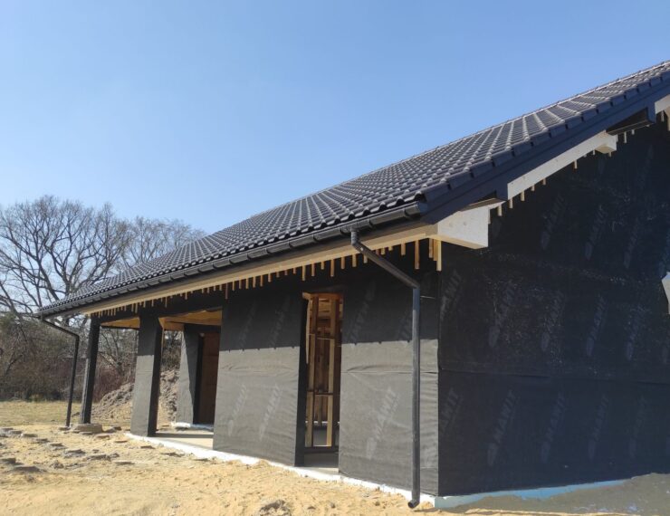 Budowa domu w Stanicy