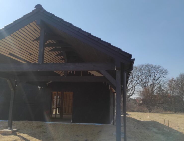 Budowa domu w Stanicy