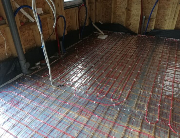 Budowa domu w Stanicy