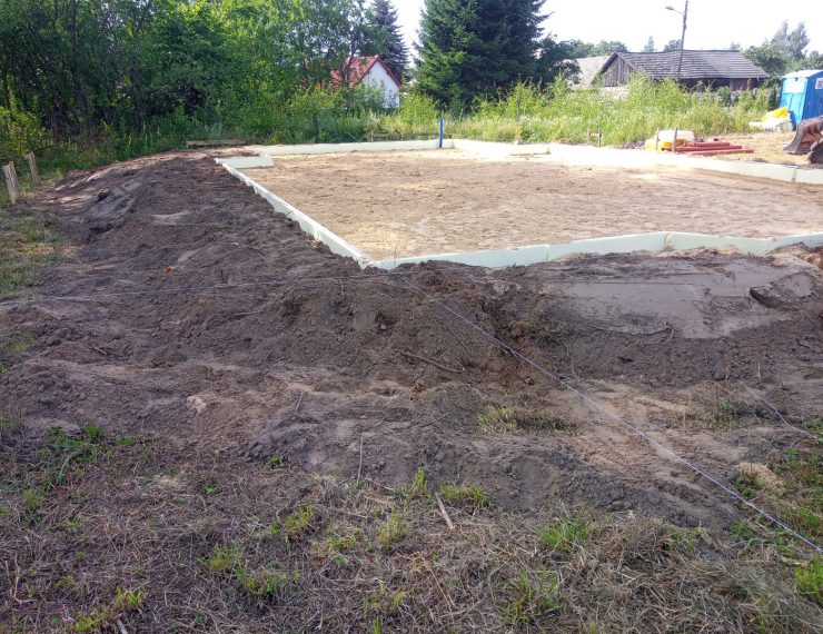 Budowa domu w Złotym Potoku