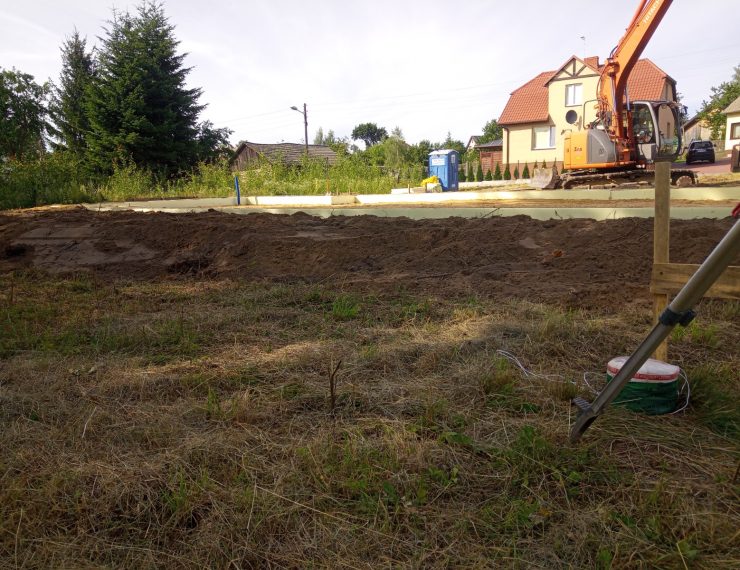 Budowa domu w Złotym Potoku