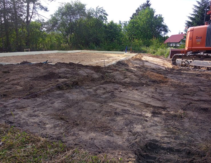 Budowa domu w Złotym Potoku