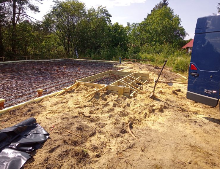 Budowa domu w Złotym Potoku