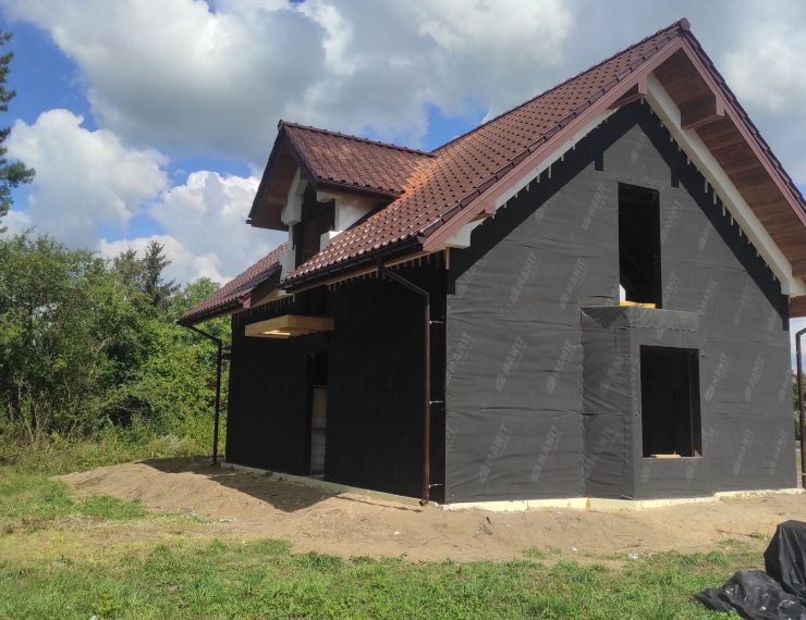 Budowa domu w Złotym Potoku