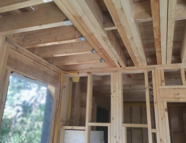 Budowa domu w Złotym Potoku