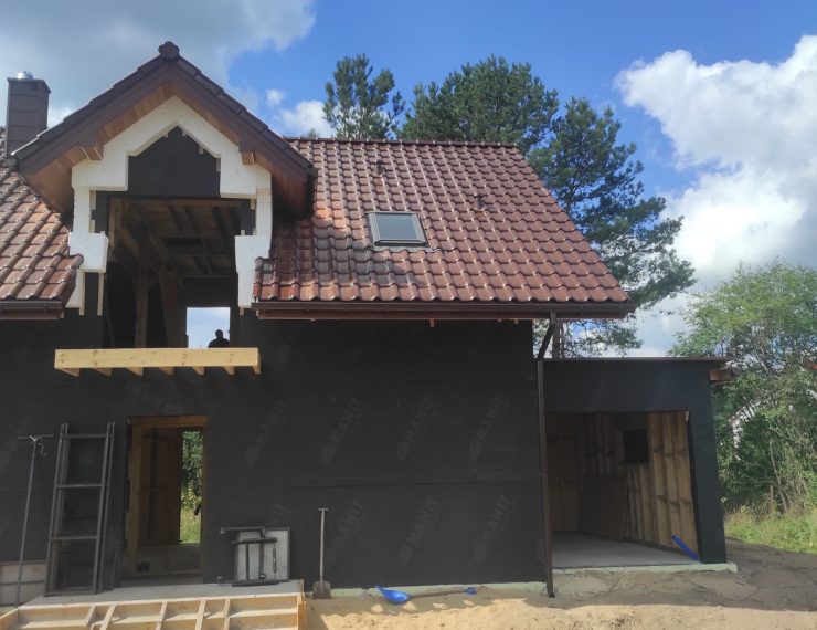 Budowa domu w Złotym Potoku